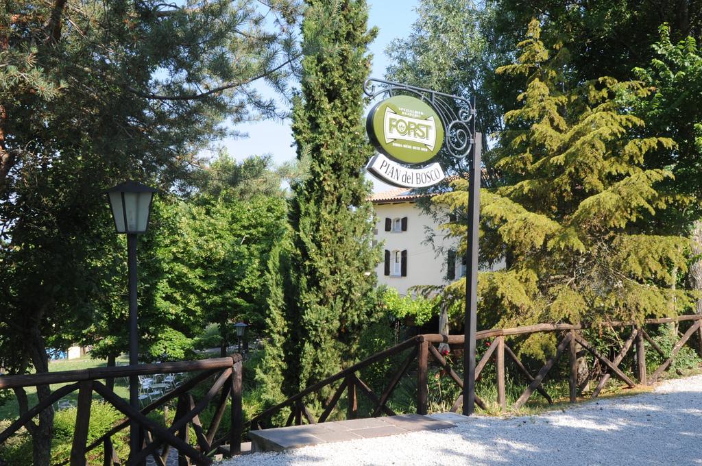 Albergo Pian Del Bosco Novafeltria المظهر الخارجي الصورة